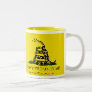 Tasse 2 Couleurs Ne marchez pas sur moi