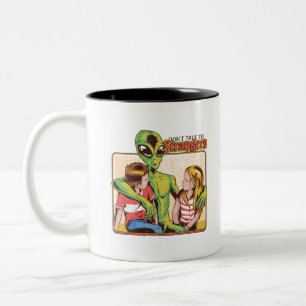 Tasse 2 Couleurs Ne Parlez Pas À Des Étrangers