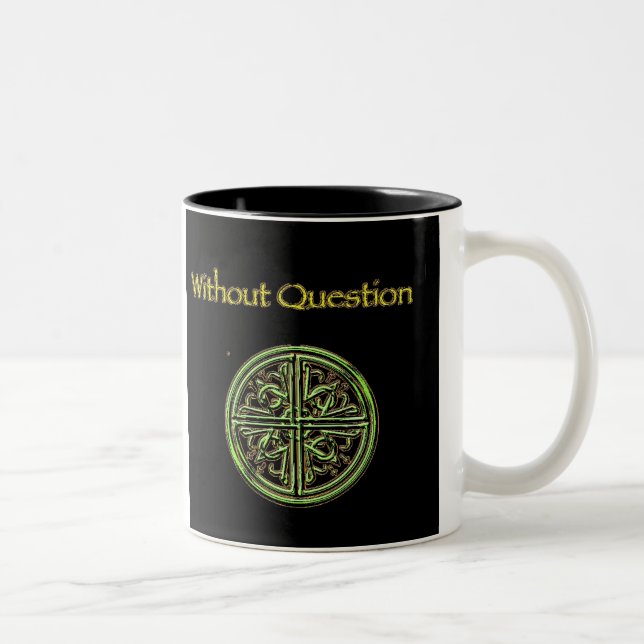 Tasse 2 Couleurs Noir de logo de noeud de WQCeltic - customisé (Droit)