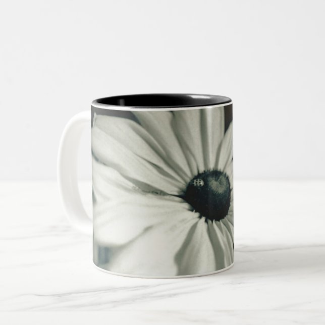 Tasse 2 Couleurs Noir et blanc - Eyed Susan (Devant gauche)