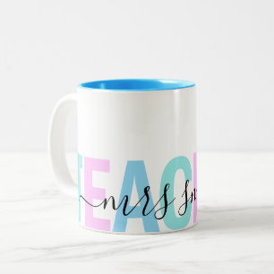 Tasse 2 Couleurs Nom du script de l'enseignant Pink violet Aqua Omb