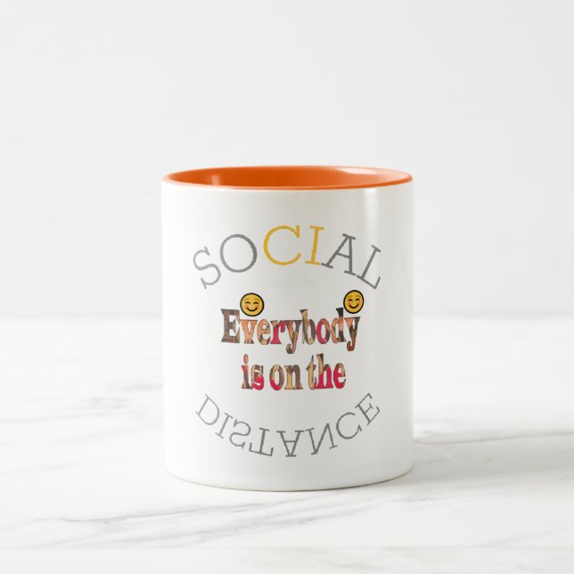 Tasse 2 Couleurs Nous survivrons à la COVID-19 - Un message de forc (Centre)
