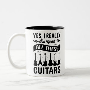 Tasse 2 Couleurs Oui, j'ai vraiment besoin de toutes ces guitares