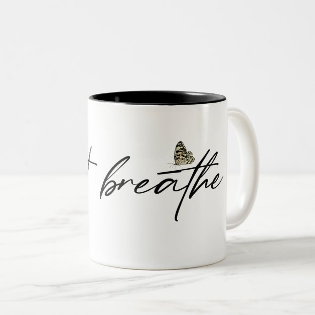 Tasse 2 Couleurs papillon de texte noir "juste respirer" (Devant droit)