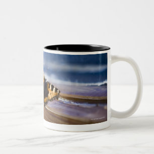 Tasse 2 Couleurs Papillon essayant de sortir, la Suède