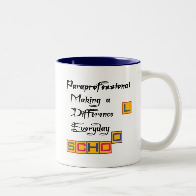TASSE 2 COULEURS PARAPROFESSIONNEL FAISANT UNE DIFFÉRENCE (Droit)
