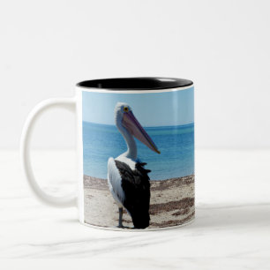 Tasse 2 Couleurs Pelican Perché Sur Un Rocher De Plage,