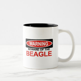 Tasse 2 Couleurs Prenez garde du beagle