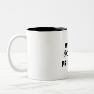 Tasse 2 Couleurs Principal le plus Okayest du monde 2