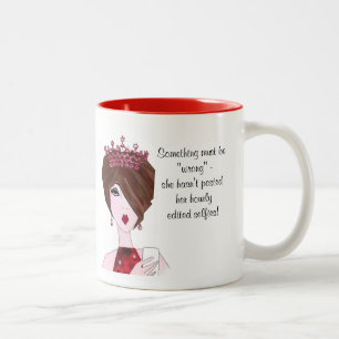 Tasse 2 Couleurs Quelque chose ne va pas - Elle n'a pas posté de se
