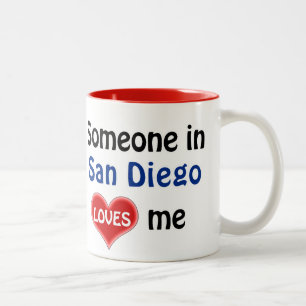 Tasse 2 Couleurs Quelqu'un à San Diego m'aime