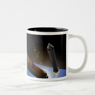 Tasse 2 Couleurs Rendu d'artiste d'une fusée de transport lourd