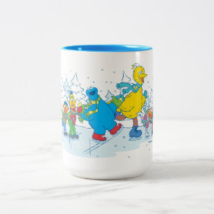 Tasse 2 Couleurs Rue Sésame   Amis patineurs