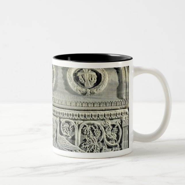 Tasse 2 Couleurs Sarcophage d'évêque Theodore (Droit)