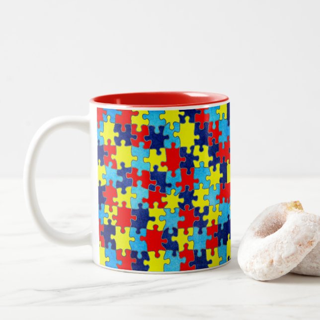 Tasse 2 Couleurs Sensibilisation sur l'autisme-Puzzle par Shirley T (Avec donut)