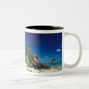 Tasse 2 Couleurs Seychelles, île de Mahe, plage d'Anse Royale.
