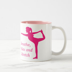 Tasse 2 Couleurs Silhouette rose frappant d'une dame en position d'