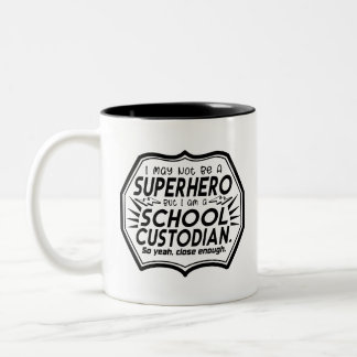Tasse 2 Couleurs Superhero Custodian