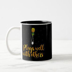 Tasse 2 Couleurs Swingers Ananas Joue Bien Avec D'Autres