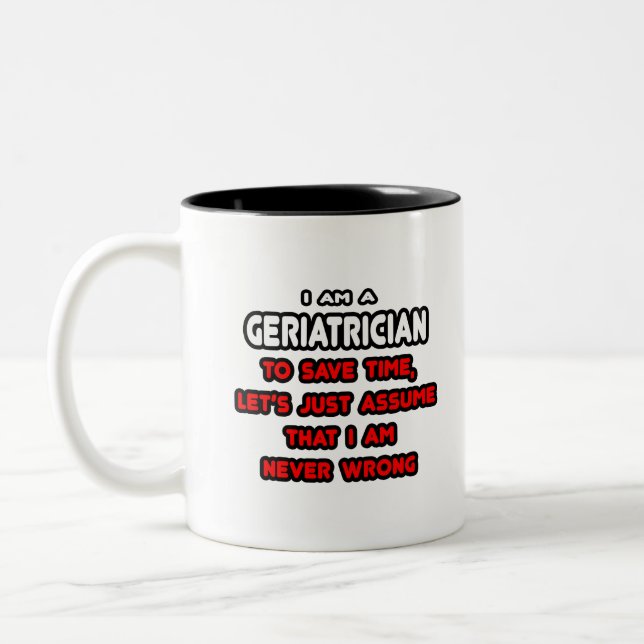 Tasse 2 Couleurs T-shirt gériatre amusant (Gauche)