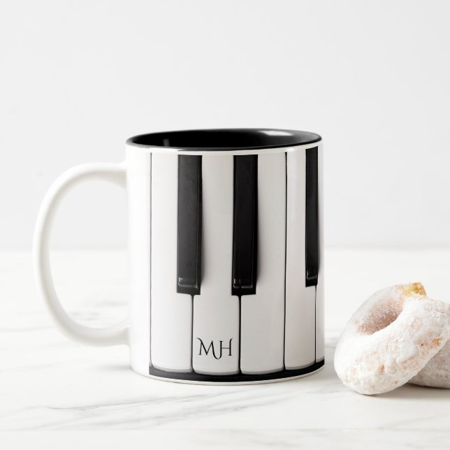 Tasse 2 Couleurs Touches monogrammes personnalisées Piano Keys (Avec donut)