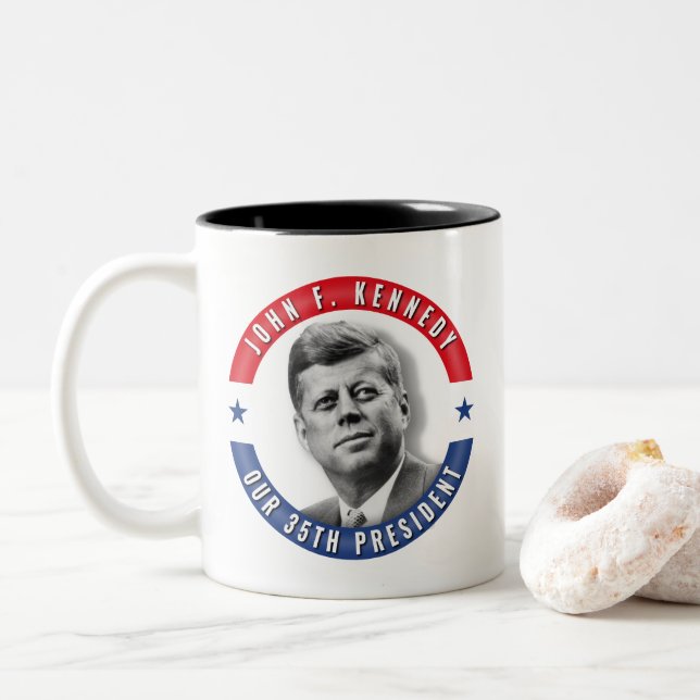 Tasse 2 Couleurs Trente-cinquième mémorial de président POTUS de (Avec donut)
