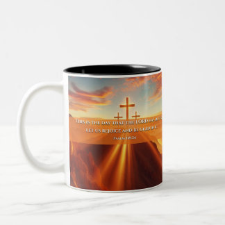 Tasse 2 Couleurs Trois croix dans le désert