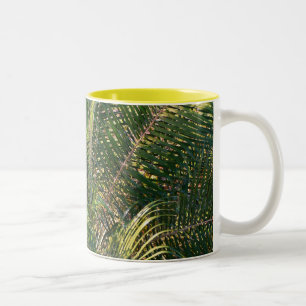 Tasse 2 Couleurs Tropique des contours de palmiers clairs du couche
