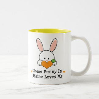 Tasse 2 Couleurs Un certain lapin au Maine m'aime