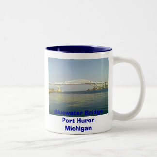 Tasse 2 Couleurs Un jour au lac, port Huron de pont de Bluewater…