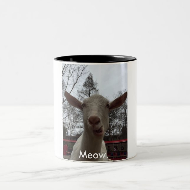 Tasse 2 Couleurs Une chèvre indique le Meow. (Centre)