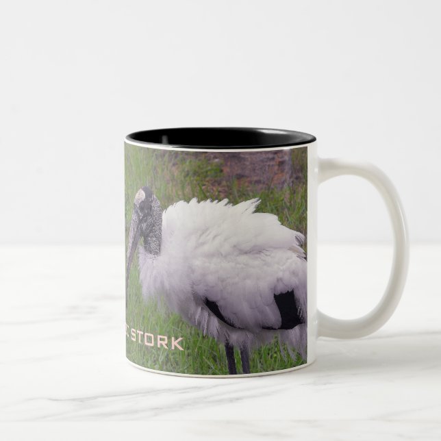Tasse 2 Couleurs Une cigogne en bois (Droit)