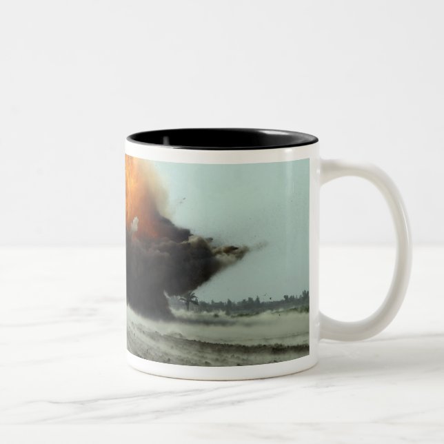 Tasse 2 Couleurs Une explosion éclate (Droit)