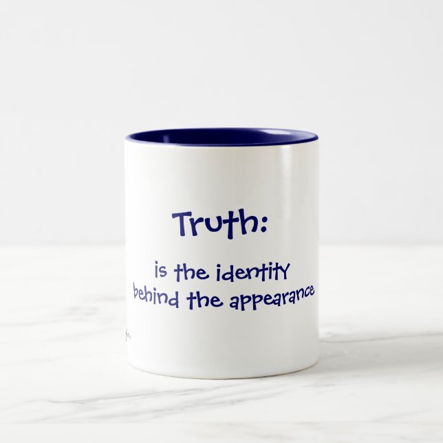 Tasse 2 Couleurs Vérité : , est l'identité derrière l'aspect,… (Centre)