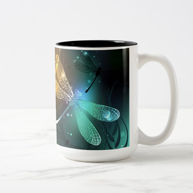 Tasse 2 Couleurs Vol de libellule verte lumineuse (Droit)
