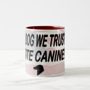 Tasse 2 Couleurs Vote Dog avec drapeau américain
