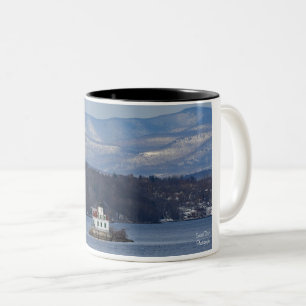 Tasse 2 Couleurs Vue d'hiver du phare d'Esopus Meadows