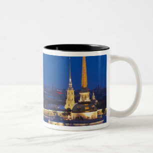 Tasse 2 Couleurs Vue surélevée de la tour de télévision