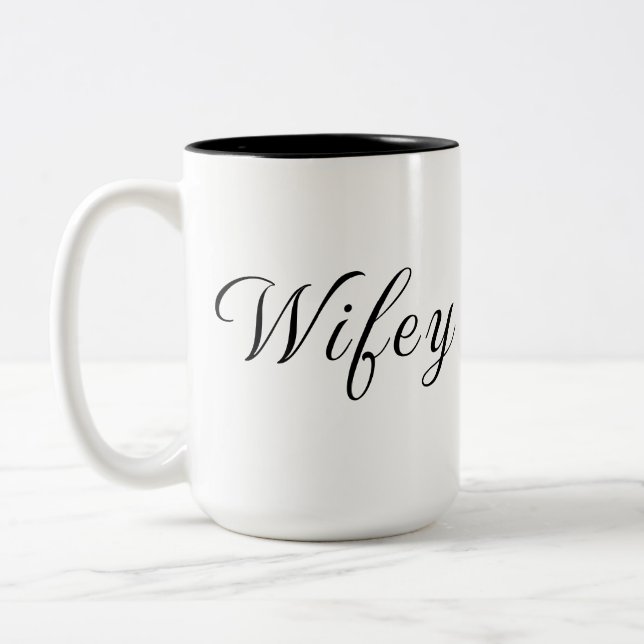 Tasse 2 Couleurs Wifey moderne noir Script femmes blanches (Gauche)