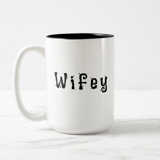 Tasse 2 Couleurs Wifey moderne noir Script femmes blanches (Gauche)