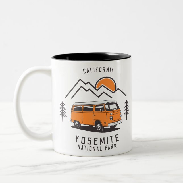 Tasse 2 Couleurs Yosemite Park Road Trip (Gauche)