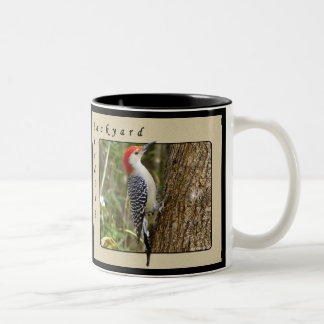 Tasse 2 de pivert gonflée par rouge