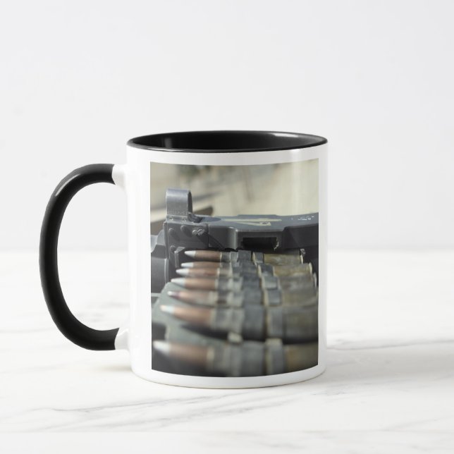 Tasse 50 obus de mitrailleuse de calibre (Gauche)