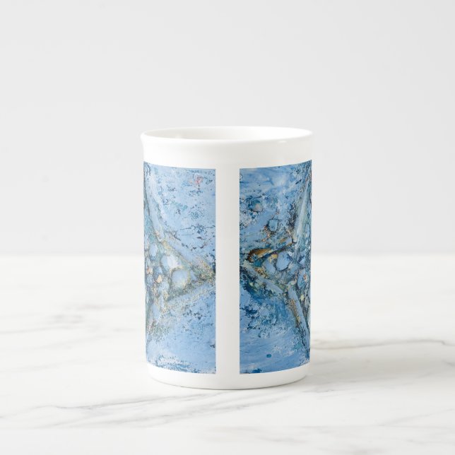 Tasse à café avec coquille un motif organisé (Devant)