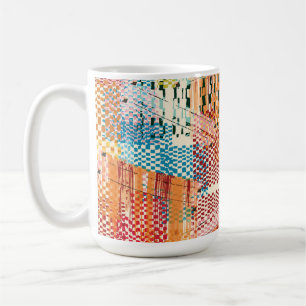 Tasse à café en collage de journaux abstraits colo