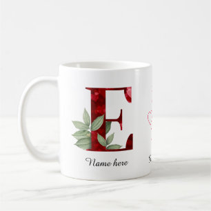 Tasse à café initiale E élégante à cœur rouge flor