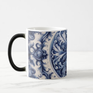 Tasse à café vintage à motif floral et changement 