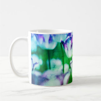 Tasse à tulipes colorées