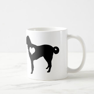 Tasse anatolienne de coeur de chien de berger