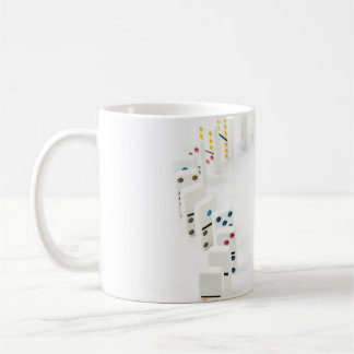 Tasse avec le domino